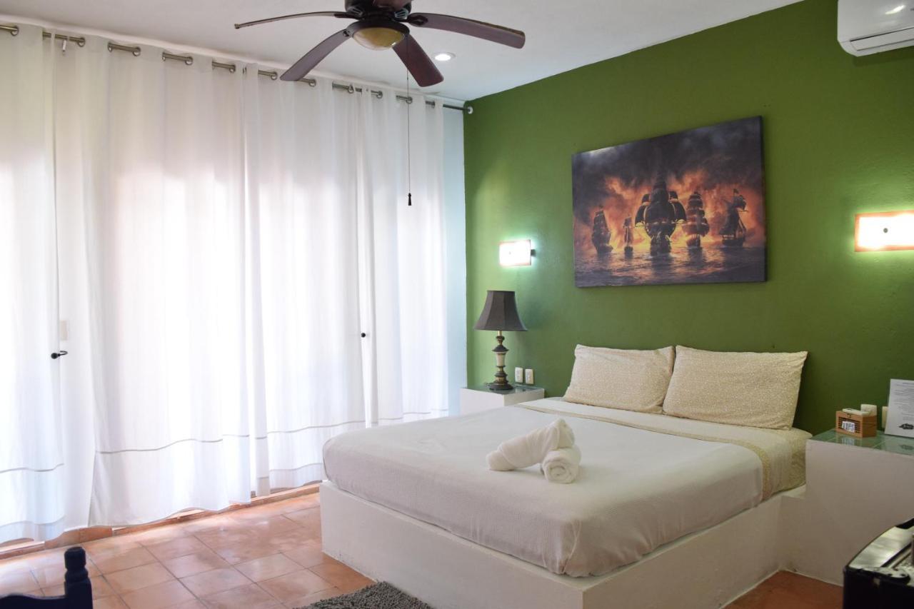 Hotel Boutique Skulls Landing Исла-Мухерес Экстерьер фото