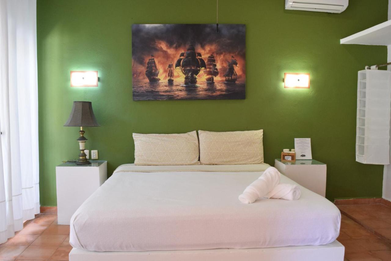 Hotel Boutique Skulls Landing Исла-Мухерес Экстерьер фото
