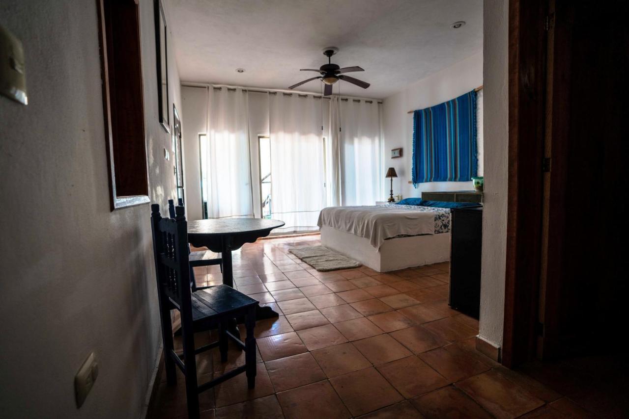 Hotel Boutique Skulls Landing Исла-Мухерес Экстерьер фото